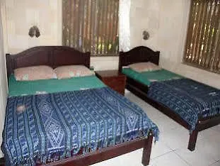 Sadru House Bed and Breakfast Ουμπούντ